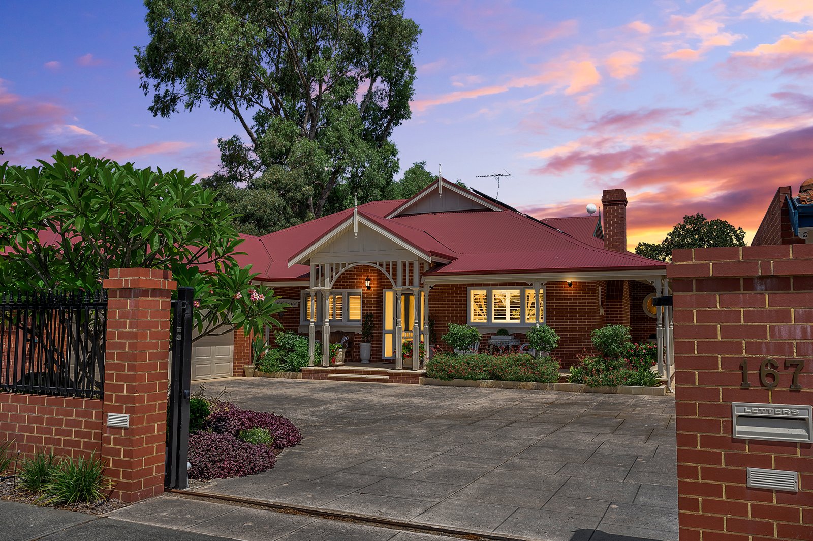 Virtual Staging